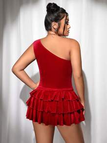 SHEIN ICON Parte superior de terciopelo sintético con un hombro y dobladillo asimétrico con rosas 3D, sexy para una cita nocturna de San Valentín talla grande