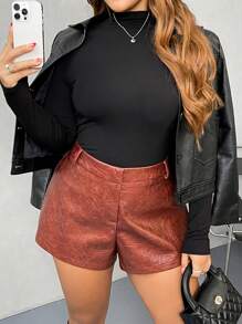 SHEIN Privé Quần short da PU siêu ngắn thời trang cổ điển, thanh lịch khi đi làm, nơi làm việc, trà chiều tinh tế, hẹn hò lãng mạn, lễ hội âm nhạc, tiệc tùng, phong cách retro phổ biến của INS, quần short đỏ tía gợi cảm dành cho quý cô - Màu Đỏ Sâu - Xem 6
