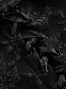 SHEIN MOD 大码女式花卉提花黑色吊带背心，情人节款