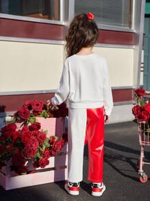 2 件年轻女孩融化心印花运动衫和拼色长款 PU 皮裤套装，展现时尚街头风格，适合上学、郊游、四季和情人节穿着 - 彩色 - 查看 2