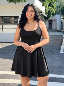 SHEIN EZwear Plus Solid Cami Dress,Graduation Dress - Black - View 4