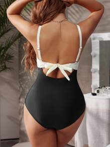 SHEIN Swim Maillot de bain une pièce minimaliste pour femme avec bretelles larges et patchwork de couleur unie, parfait pour l'été et les vacances à la plage - Noir et Blanc - Voir 2