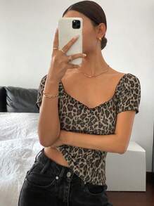 DAZY Damen Leoparden Muster geripptes elastisches kurzes Ärmel Crop Top T-Shirt, Frühlings/Sommer Gepard Muster