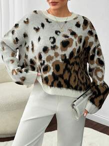 EURMUSE Women's Round Neck Long Sleeve Graphic Detailed Minimalist Top, Casual Everyday Wear - Multicolor - View 4