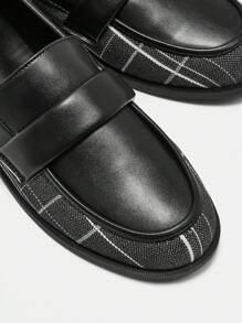 CUCCOO BIZCHIC Women's Flat Retro British Style Loafer Shoes Spring Shoes Spring Break Easter - Black - View 5