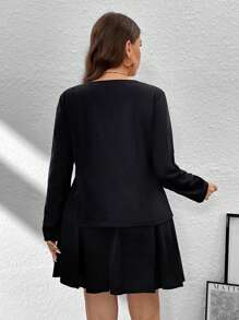 SHEIN Privé Plus Size Women 2 Pieces Set: Black Simple Pleated Skirt & Tailored Jacket - Black - View 2