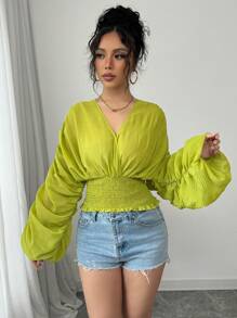 Chiquease 半透明褶皱面料纯色长袖V领荷叶边灯笼袖优雅性感衬衫，适合春、夏、秋季通勤穿着。 - 綠色 - 查看 6