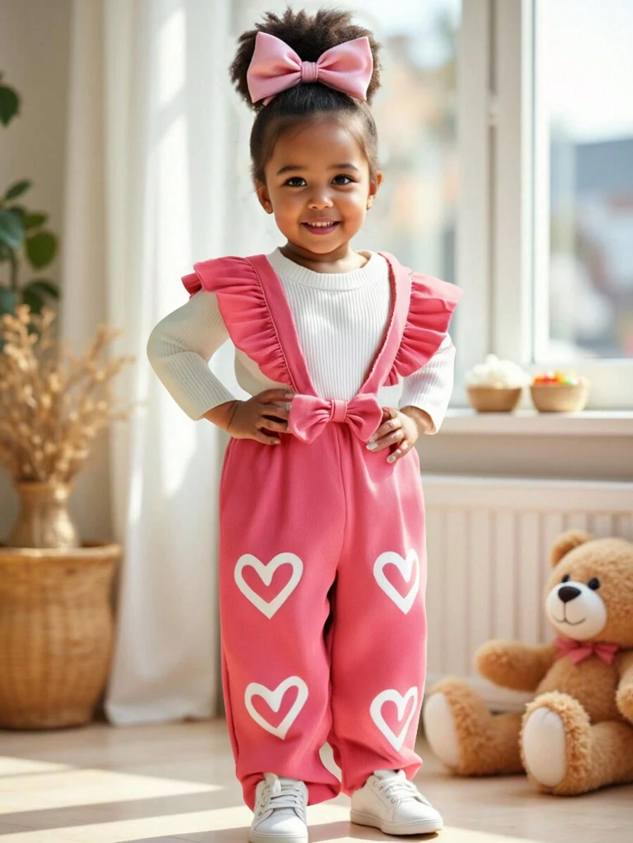 Conjunto de 2 piezas de bebé niña, overol con estampado de corazones rosados y blusa de unicolor, cálido y cómodo para looks casuales de otoño/invierno - Multicolor - Ver 1