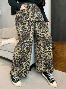 Dazy Plus Plus Size Relaxed Fit Distressed Washed Long Flare Leg Jeans, Suitable For All Seasons Cheetah Print