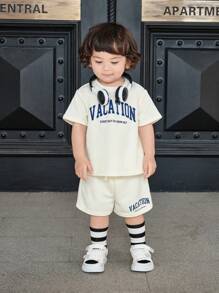 SHEIN Baby Boy/Girl Casual Sports Fashionable & Adorable Letter Print Crew Neck T-Shirt Top & Shorts Sets, Suitable For Spring And Summer