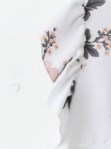 SHEIN LUNE 2pcs/Set Plus Size Women Floral Print V-Neck Ruffle Flutter Sleeve Top And Solid Color Tie-Waist Pants - Multicolor - View 3
