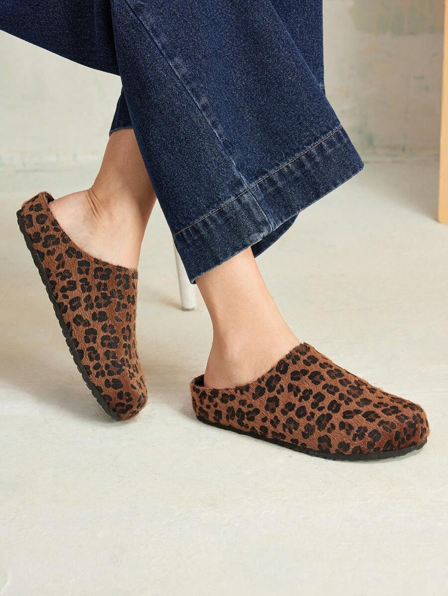 MOTF PREMIUM WOMEN FASHION CASUAL LEOPARD PRINT SLIP-ON FLATS, FOR NEW YEAR HOLIDAY, VALENTINES - Multicolor - View 2