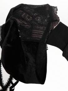 ROMWE Kamisol Beludru Wanita Model Gothic Gelap dengan Detail Bintang dan Tali Pengikat Salib, Kerah V, dan Detail Bintang - Hitam - View 8