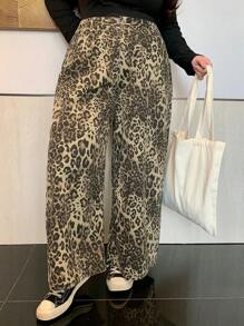 Dazy Plus Plus Size Relaxed Fit Distressed Washed Long Flare Leg Jeans, Suitable For All Seasons Cheetah Print