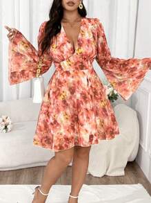 Flirla Plus Size Women Printed Chiffon Flare Sleeve Dress - Multicolor - View 4