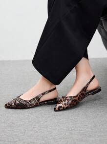 CUCCOO BIZCHIC Fashionable Leopard Print Pointed Toe Flat Shoes For Women - Multicolor - View 1