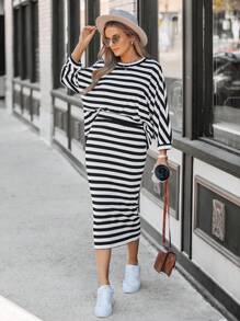 SHEIN LUNE Women's Batwing Sleeve Loose T-Shirt + Women's Striped Fitted Skirt,Office Wear,Winter Sets,Office Wear Women