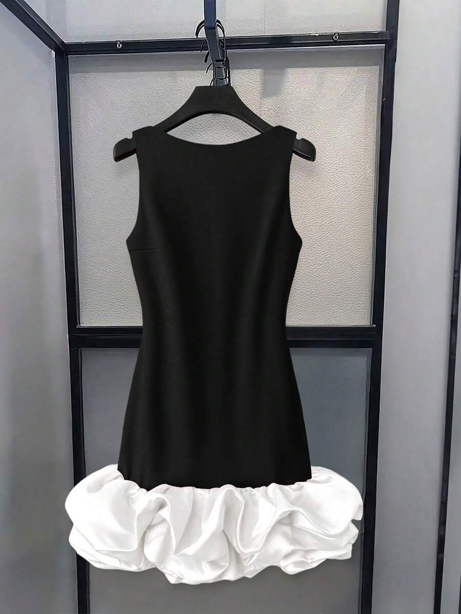 INAWLY Women's Colorblock Round Neck Sleeveless Ruffle Hem Short Casual Black And White Dress - Black and White - View 1