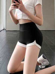 DAZY Women's Letter Print Patchwork Fitted Bodycon Shorts, Athleisure Style, Year-Round