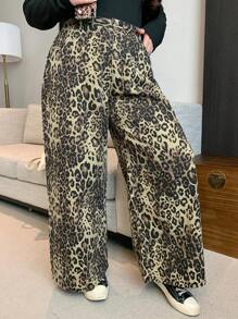 Dazy Plus Plus Size Relaxed Fit Distressed Washed Long Flare Leg Jeans, Suitable For All Seasons Cheetah Print