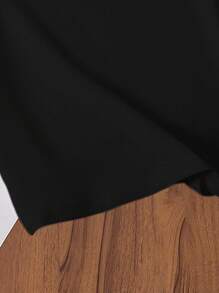 SHEIN 青少年男孩口号印花圆领宽松休闲短袖 T 恤 - 黑色 - 查看 4