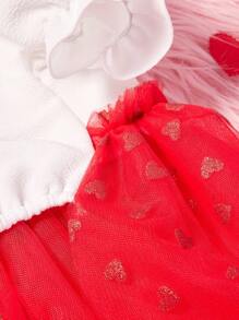 PETSIN 1 件情人节宠物狗公主裙，带白色泡泡袖、红色爱心印花和金色箔点缀