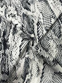 Manfinity Dauomo 男士长袖口袋印花套头连帽衫，休闲日常穿着 - 彩色 - 查看 4