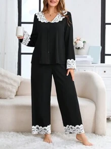Plus Size Lace Collar Patchwork Long Sleeve Pajama Set