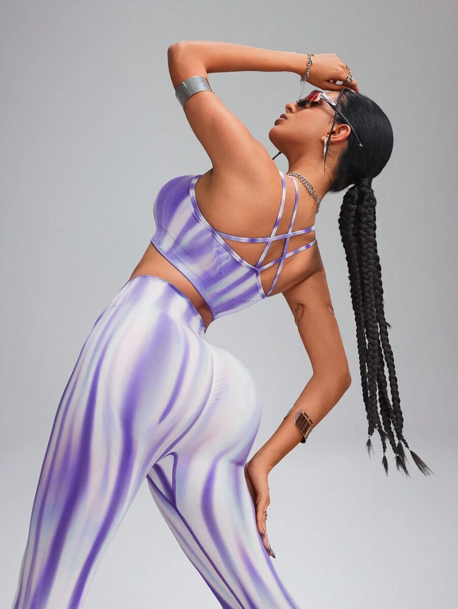 Innovista 紫色扎染高弹力无缝透气 3D 塑身运动套装 2 件套女士运动套装，无缝中部支撑工字背聚拢运动文胸和健身骑行紧身裤套装，腹部控制和臀部提升，日常休闲和健身套装，瑜伽套装，健身套装，跑步锻炼，秋冬装，户外瑜伽，走扁带，普拉提，户外瑜伽 - 彩色 - 查看 1