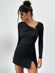 Firerie New Winter Elegant Sexy Party Asymmetric Shoulder Metal Decor Bodycon Bodysuit, Fitted Waist Slimming Black Party Outfit, Valentine's Day - Black - View 3