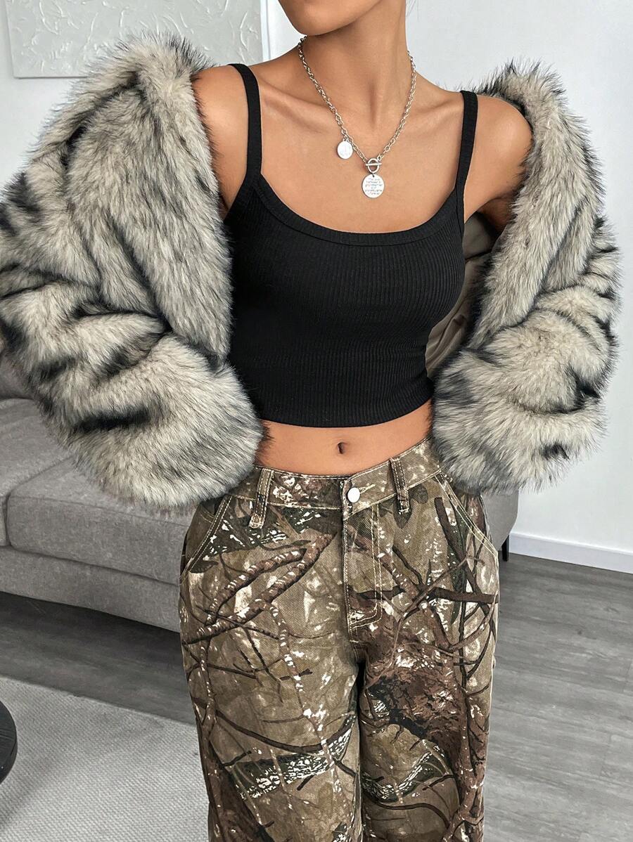 Muchica 女士蓬松外套