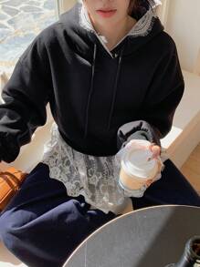 DAZY Sweat-shirt à capuche simple à manches longues avec patchwork en dentelle pour femmes, vêtement casual pour tous les jours, vêtements d'automne - Noir - Voir 3