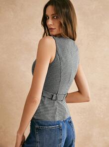 Poéselle Women Sleeveless Simple Front Button Casual Top, Daily Wear - Grey - View 2