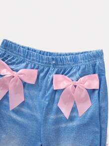 SHEIN Conjunto casual de 2 piezas para niña preadolescente: pantalones de punto con efecto de mezclilla con decoración de lazo + top ajustado con encaje - Multicolor - Ver 7