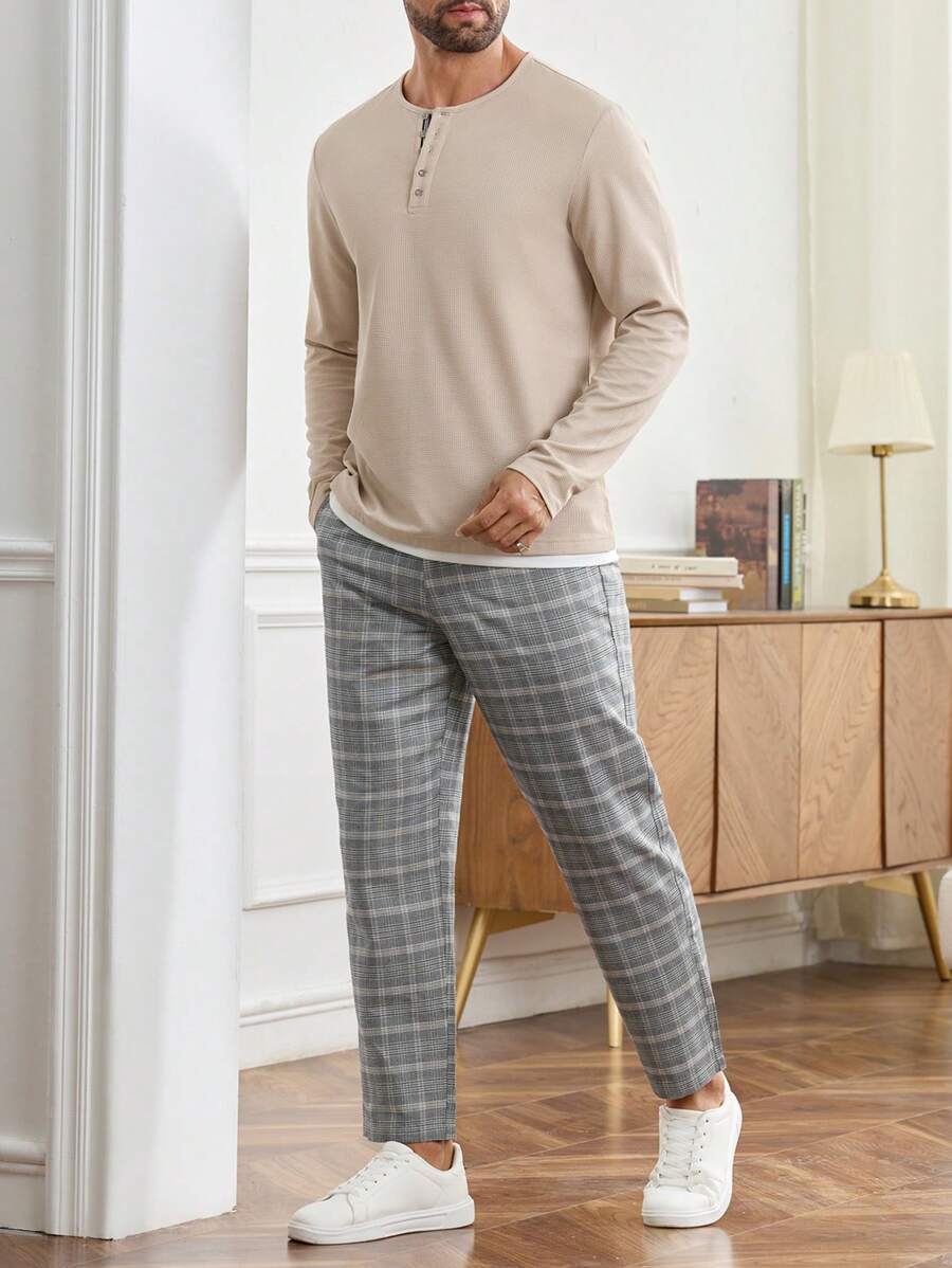 Manfinity Homme Áo thun nam cổ tròn dài tay cài nút màu trơn, mùa thu - Màu Khaki - Xem 1