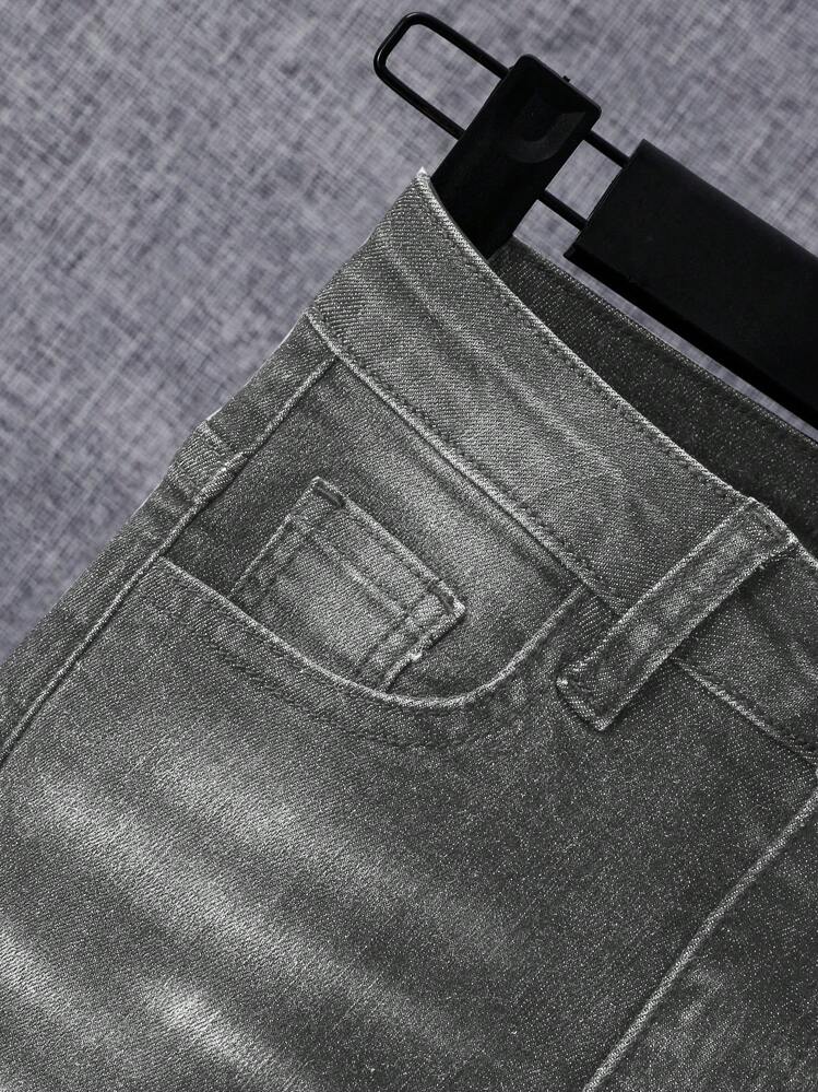 SHEIN Jeans de mezclilla casual desgastados con bolsillo delantero con botones para niño preadolescente - Gris - Añade 4