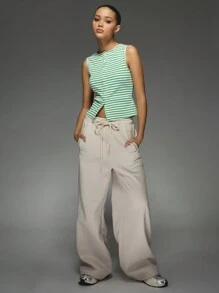MISSGUIDED Parte superior sin mangas con botones y textura rayada