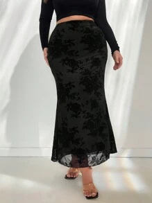 SHEIN Privé Plus Size Elegant Mermaid Hemline Knitted Flocked Fabric Stretchy Long Skirt For Women, Autumn/Winter