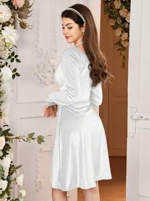 SHEIN 少女 (女孩) 圣诞深绿色天鹅绒连衣裙 - 白色 - 查看 2