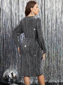 SHEIN Clasi Đầm ngắn thanh lịch cổ chữ V dài tay cỡ lớn thường ngày - Bạc - Xem 2
