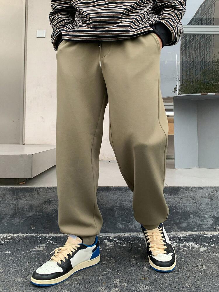 Men's High-Quality Athletic Sweatpants With Ankle Cuffs
