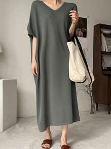 DAZY Damen einfarbiges, locker geschnittenes Pulloverkleid mit V-Ausschnitt und Dropped-Shoulder, grau, Frühling/Sommer - Grau - Übersicht 2