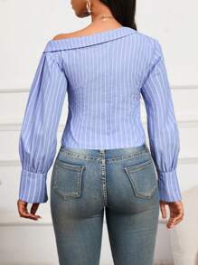 SHEIN Lady قميص أزرق مخطط طويل الأكمام منخفض الكتف للنساء، قميص مخطط مناسب للارتداء اليومي