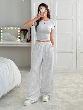 SHEIN EZwear 2 sztuki/zestaw Letnia szara obcisła koszulka z krótkim rękawem i luźne spodnie dresowe Swobodny ubiór