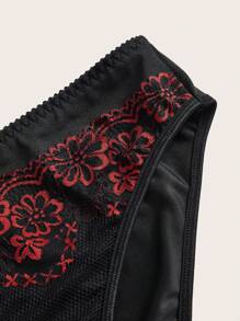 PinupPomp Vintage, Elegant, Classic, Glam, Satin Red Floral Lace, Black & Red Comfortable, Curvy High Waisted Briefs, Plus Size Underwear