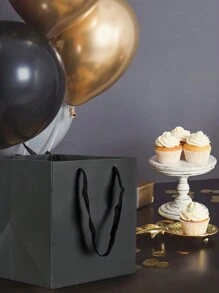 SHEIN Set de 3 bolsas de regalo grandes negras con asas, bolsas de regalo cuadradas a granel, bolsas grandes para compras y mercancía, bolsas para bodas, fiestas de cumpleaños, dulces, manualidades, bolsas de papel pequeñas a granel con asas, cajas de almacenamiento.