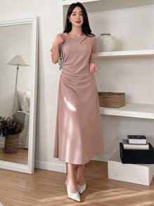 DAZY Đầm dài trơn khoét lỗ, xếp ly, viền ren cho nữ, đầm maxi. - Hồng - Xem 1