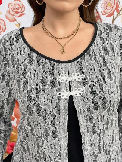 SHEIN LUNE 大码女式东方元素纽扣蕾丝针织二合一上衣，新年女式热卖，感恩节女式蕾丝上衣，跨年夜外出上衣，女式办公室装，长袖上衣，度假装，派对装，商务休闲装，复古风，女式复古服装，春季