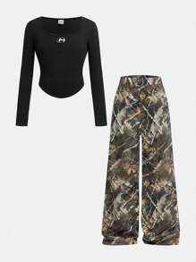 SHEIN Leap Crew 2 件套 Tween 女童街头风格不对称荷叶边 U 领水钻缀饰长袖 T 恤和时尚迷彩印花阔腿裤