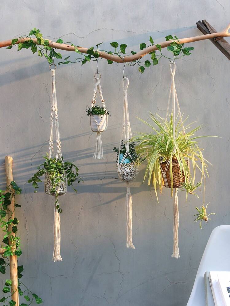 Set de 4 colgadores de plantas tejidos en blanco - 4 longitudes, decoración minimalista con cuentas y flecos, soporte colgante hecho a mano para macetas, decoración de hogar y jardín bohemio, colgador de macetas para exterior con ganchos y cuentas de madera, kit de macramé para plantas de interior - Beis - Añade 1